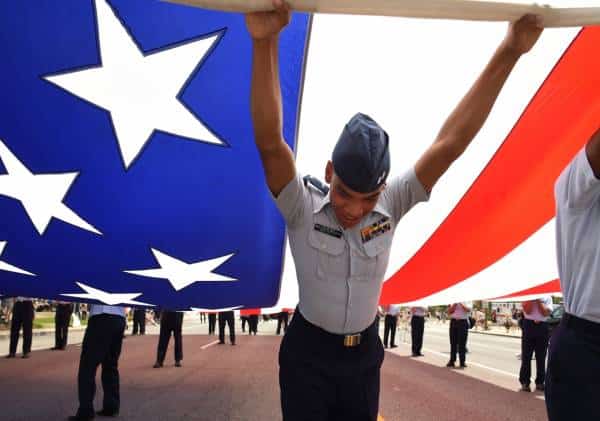 החזרת התעשייה המקומית והחזית הכלכלית מול סין: כך תתנהל ארה"ב ביום שאחרי המגפה