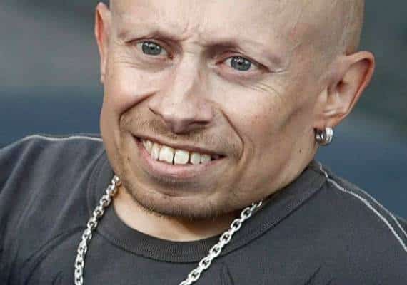 "מגדלור של חיוביות": מייק מאיירס ספד לשחקן ורן טרויר