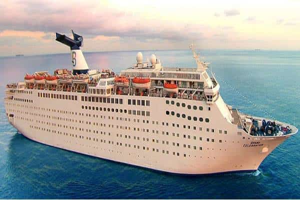 אביב הגיע הפלגת פסח כשרה באה: כמה מקומות תרצו להזמין על הספינה המפוארת לאיי בהאמה? 