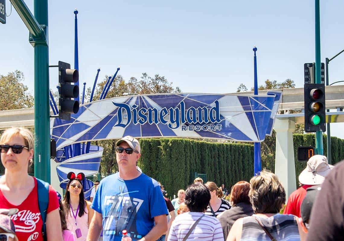 "מעודדים מהמגמות בדרום קליפורניה": בדיסני נערכים לקראת הפתיחה המחודשת של פארק השעשועים