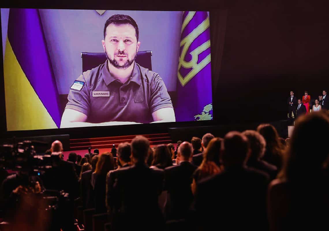 מסמר הערב: נשיא אוקראינה גונב את ההצגה בערב הבכורה של פסטיבל קאן