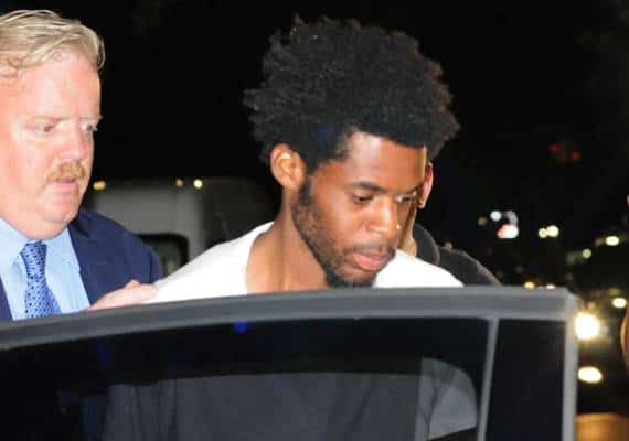 ניו יורק: נעצר חשוד בהצתת קניון בברוקלין