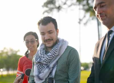 הפעיל הפרו פלסטיני - מחמוד חליל מאוניברסיטת קולומביה שוחרר לאחר 104 ימי כליאה במעצר