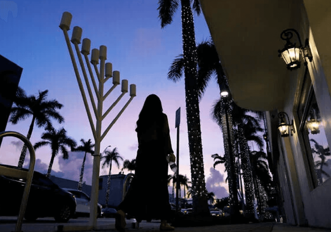 שנה וחצי לאחר טבח ה-7 באוקטובר: גל ההתחזקות בקרב יהודי ארה"ב נמשך