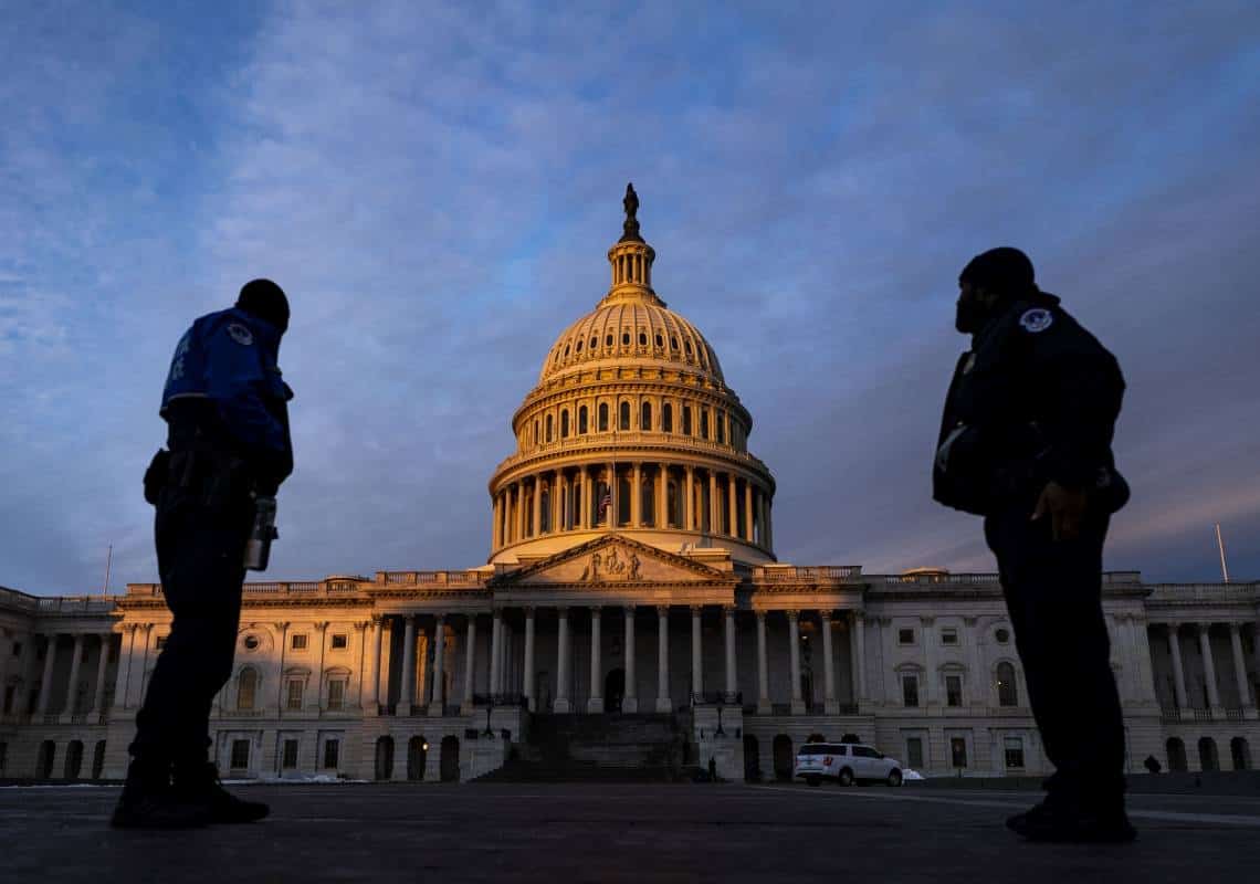 כשבוע לאחר יום השנה לאירועי ה-6 בינואר: חמושה נעצרה מחוץ לגבעת הקפיטול