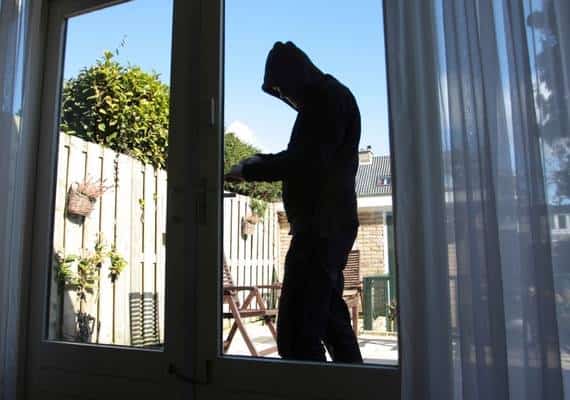 בזכות הפטור מוויזה: תיירות הפשע מצ'ילה גואה בלוס אנג'לס ובסמוך אליה