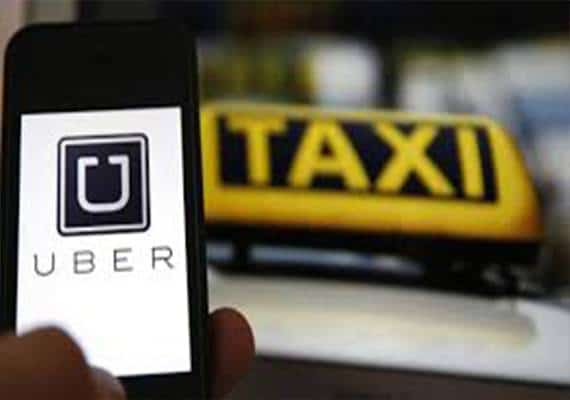 ניו יורק: הרשויות הטילו מס נסיעה על שירותי אובר וליפט