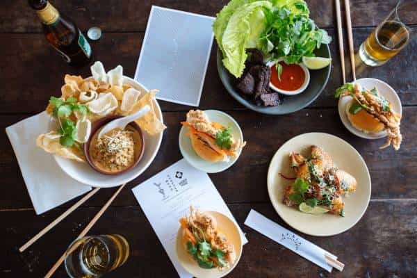 מסעדה ובר: אל.פי ו-אי.פי