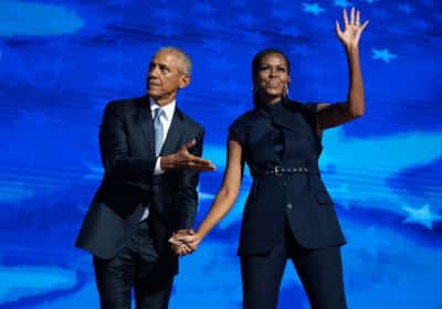 כך זה נראה: ברק ומישל אובמה תועדו יחד – לראשונה אחרי חצי שנה