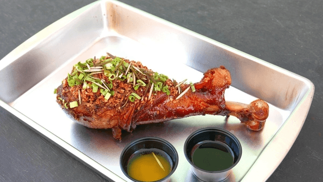 לוס אנג'לס: Loaded Legs החדשה תגיש לכם עוף בגודל עצום