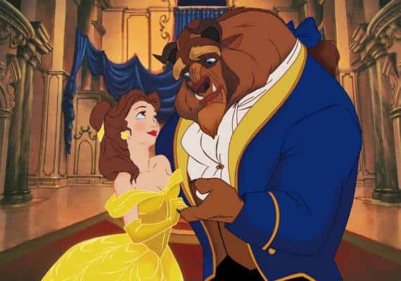 הוליווד: לשיר את שירי "היפה והחיה" עם זואי דשנל, קלסי גרמר, רבל ווילסון,  ג'יין קרווסקי וטיי דיגס