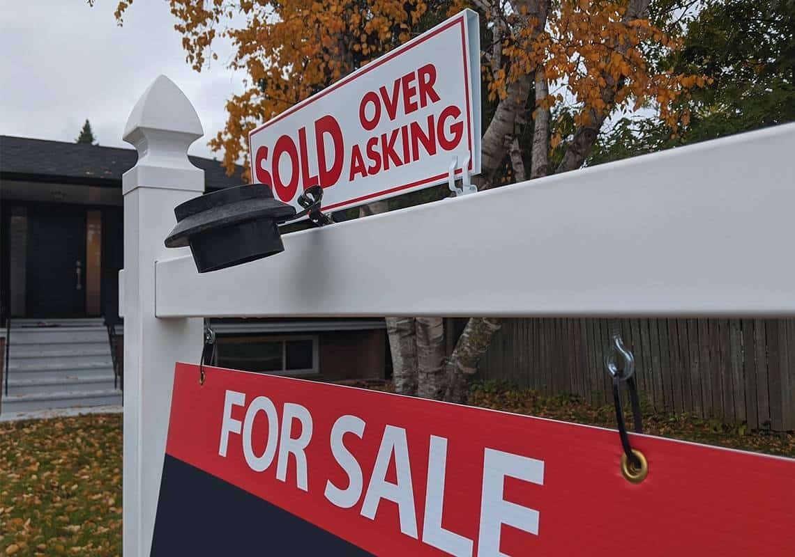 בועת נדל"ן בארה"ב בדרך להתפוצץ? שפל של שנה וחצי במספר הבתים החדשים שנרכשו