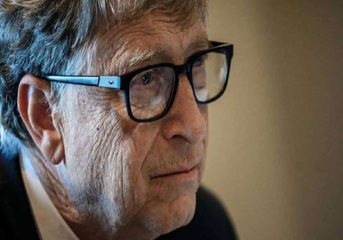 ביל גייטס הוקלט בשידור אומר: "צריך המצאות חדשות להתמודד עם פייק ניוז"