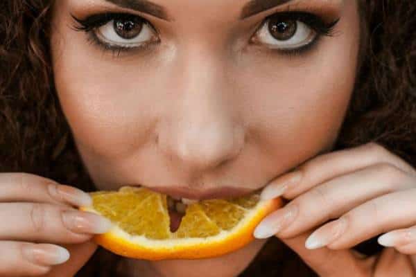 חמש ועוד אחד: קבוצות המזון החיוניות ביותר לבריאותן של נשים