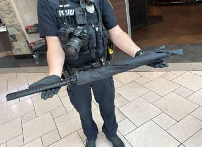 חשבו שהמטרייה היא רובה: הקניון הגדול בניו יורק נסגר בעקבות בהלה המונית