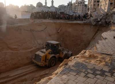 הפסקת האש על סף פיצוץ: וושינגטון מזהירה – חמאס מתכנן מתקפה חדשה, טראמפ מאיים להיכנס ולהרוג אותם