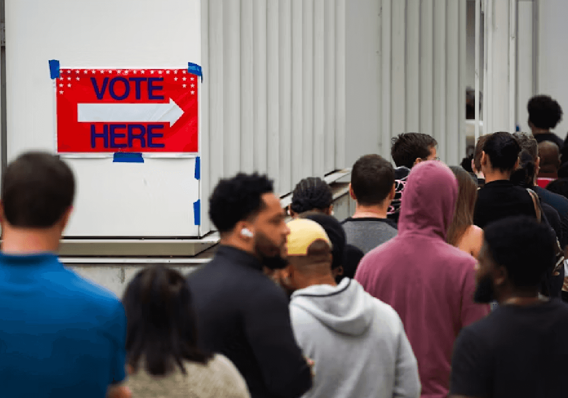 ארה"ב בוחרת בנשיא | הקלפיות נסגרות - מדגמי היציאה החלו להתפרסם 