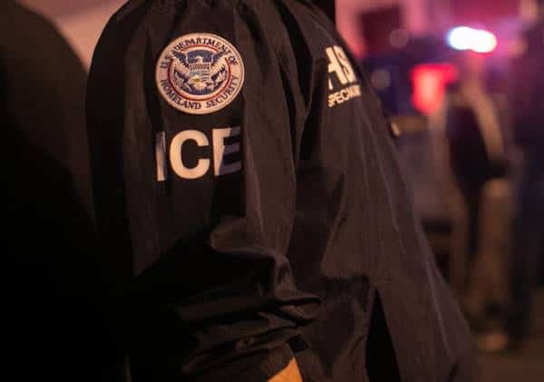 ניו יורק: הצעיר שנורה ע"י סוכן ICE תובע את רשות ההגירה