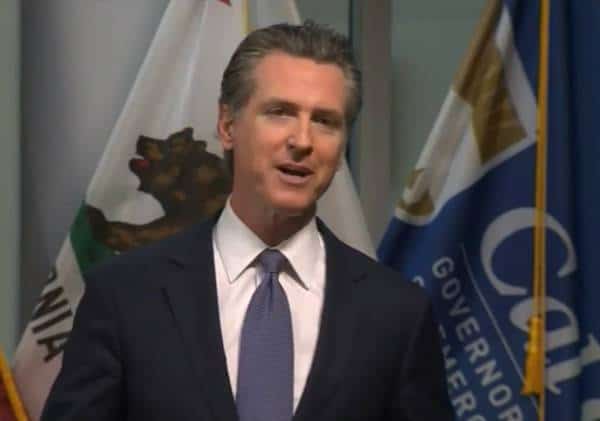 "25.5 מיליון תושבים צפויים להידבק בקורונה": סגירת עסקים והנחיית 'הישארו בבית' ברחבי קליפורניה