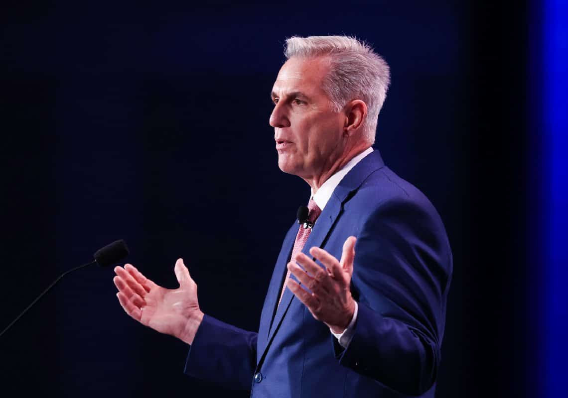 למרות הניצחון הרפובליקני: קווין מקארתי מתקשה לגייס תמיכה לתפקיד יו"ר בית הנבחרים