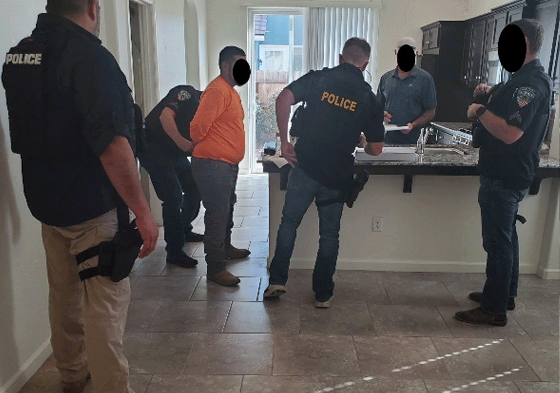 מבצע מעצרים בקליפורניה: קבלנים הוזמנו לתת הצעת מחיר והופתעו על ידי סוכנים סמויים