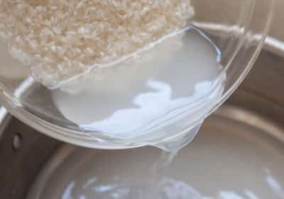 לשטוף או לא לשטוף? זה מה שכדאי לדעת לפני שמבשלים אורז