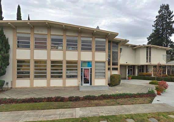 סן פרנסיסקו: עלונים אנטישמים פוזרו ליד בתי כנסת לפני החג