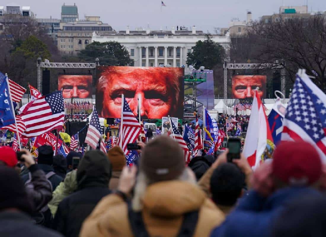 דחייה דרמטית במשפט טראמפ: הטיעונים המשפטיים יוגשו רק אחרי הבחירות