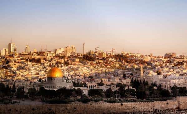 ירושלים עיר של ספר: הצטרפו למסע במקום בו הועלו על הכתב כמה מהרעיונות הנצחיים בעולם 