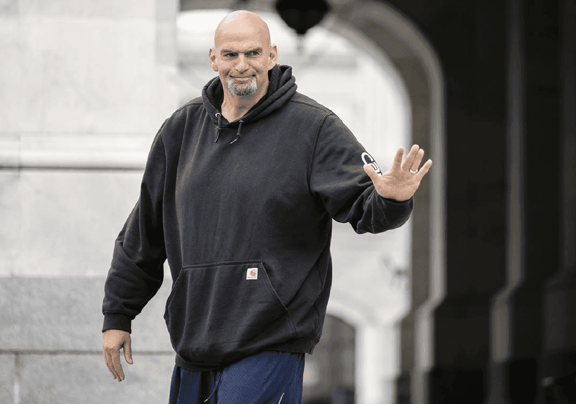 הסנאטור הדמוקרטי שהפתיע עם תמיכתו בישראל - מסביר: "אני לא פרוגרסיבי"