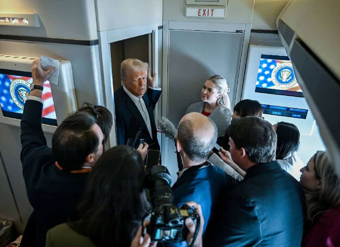 טראמפ מציע פתרון דרמטי למשבר בעזה: פינוי פלסטינים לירדן ומצרים
