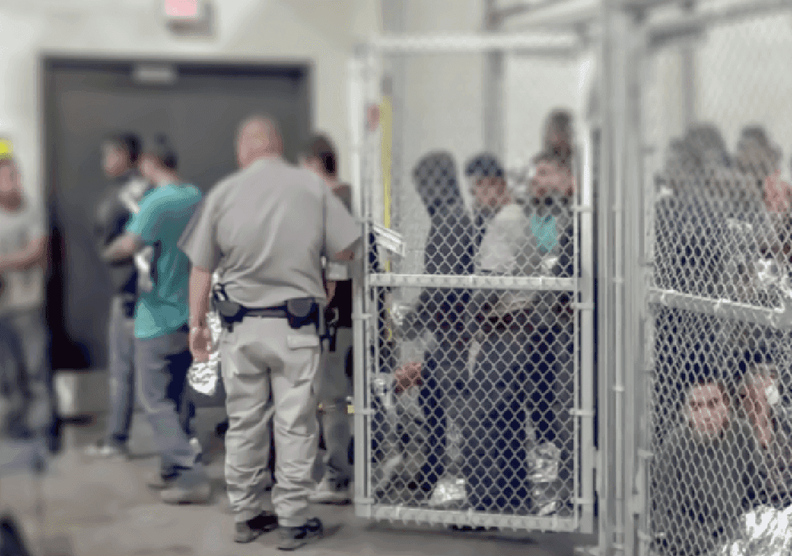 תושבי לוס אנג'לס, תתכוננו: כדי להקל על העומס בגבול - הרשויות הפדרליות יעבירו מהגרים לעיר