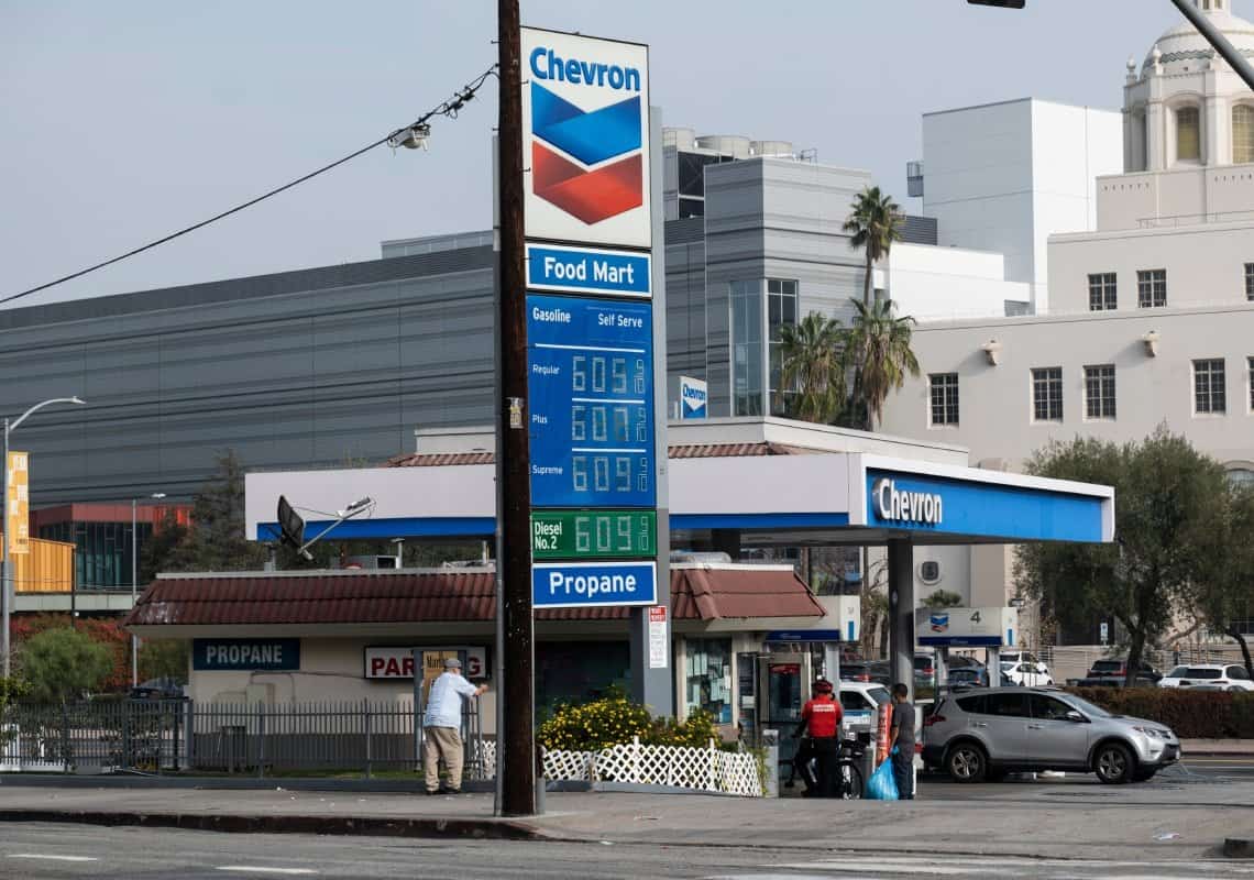 מכה לנהגים בארה"ב: מחירי הדלק שוב עולים