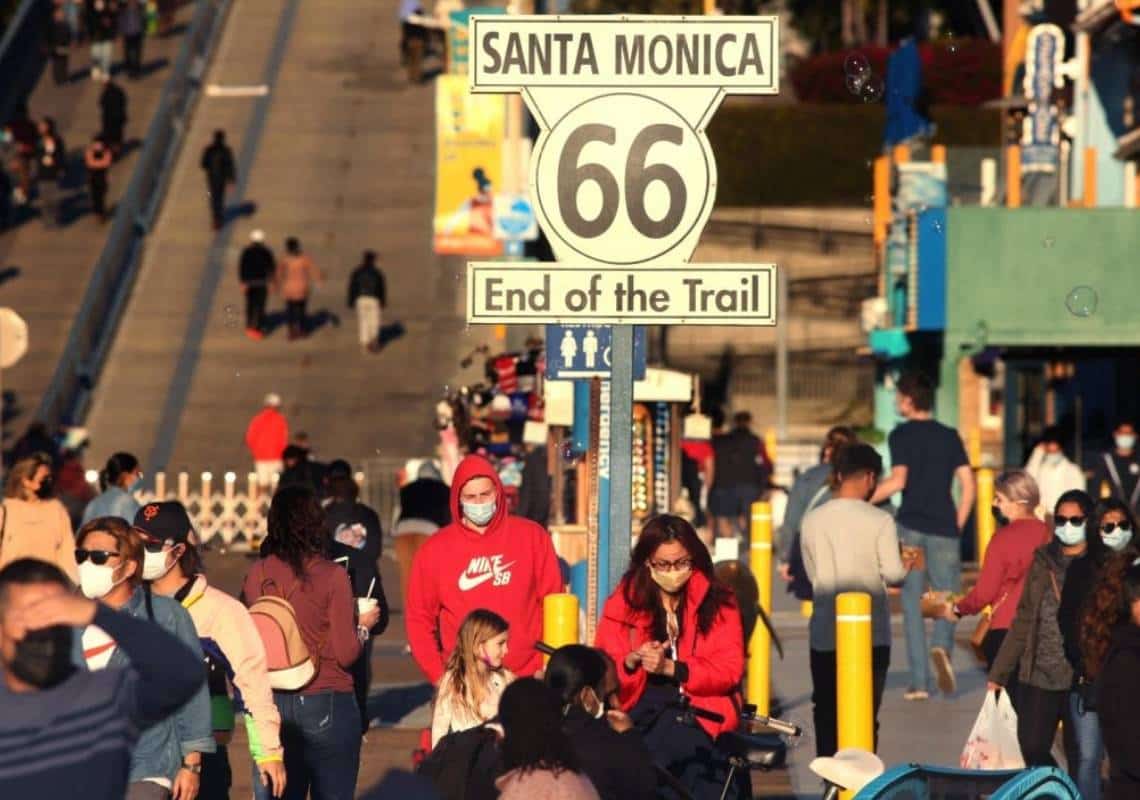מחלקת בריאות הציבור בלוס אנג'לס חושפת: כך נוכל לבטל את חובת המסכות בעסקים