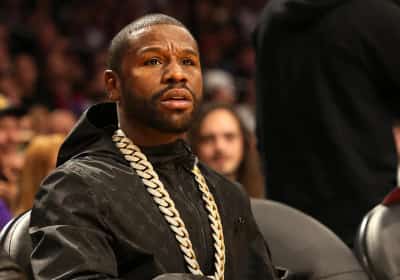 פלויד מייוות'ר יוצא לקרב חדש: תובע סוכנות רכבי יוקרה בלאס וגאס