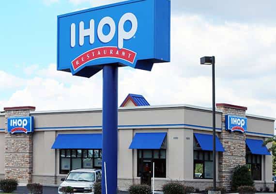 פניית פרסה: IHOP חוזרת לשם המקורי