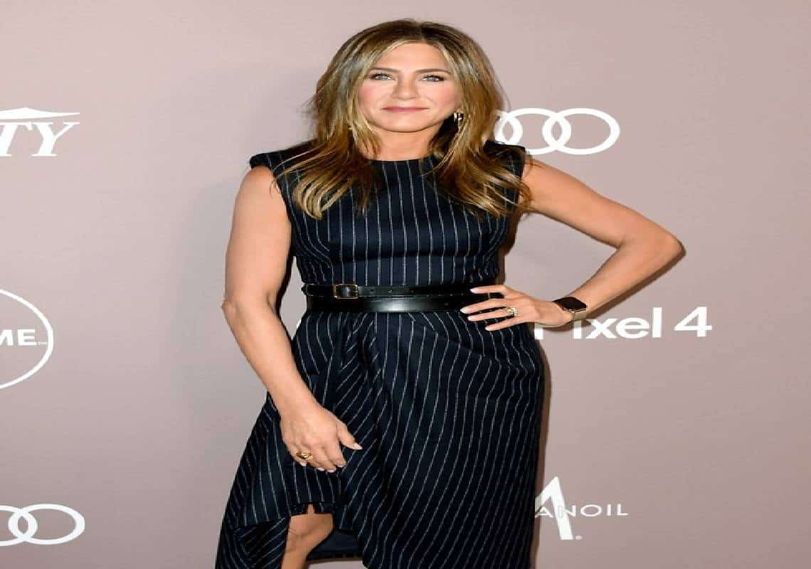 לאחר שנים של רווקות, ג'ניפר אניסטון מצהירה שאני מחפשת אהבה: "הגיע הזמן"