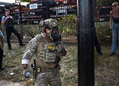 שופטת פדרלית חסמה את תוכניות טראמפ: זו פלישה של המשמר הלאומי לעיר האסורה