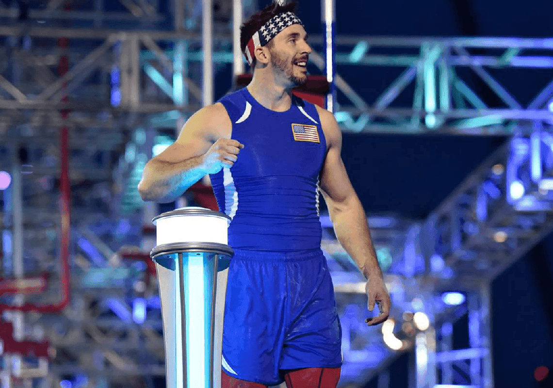 זוכה 'נינג'ה ארה"ב' נידון ל-10 שנים בגין ניצול ילדים 