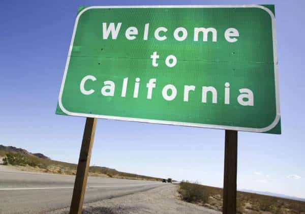 לראשונה מזה עשור: קליפורניה מאבדת תושבים