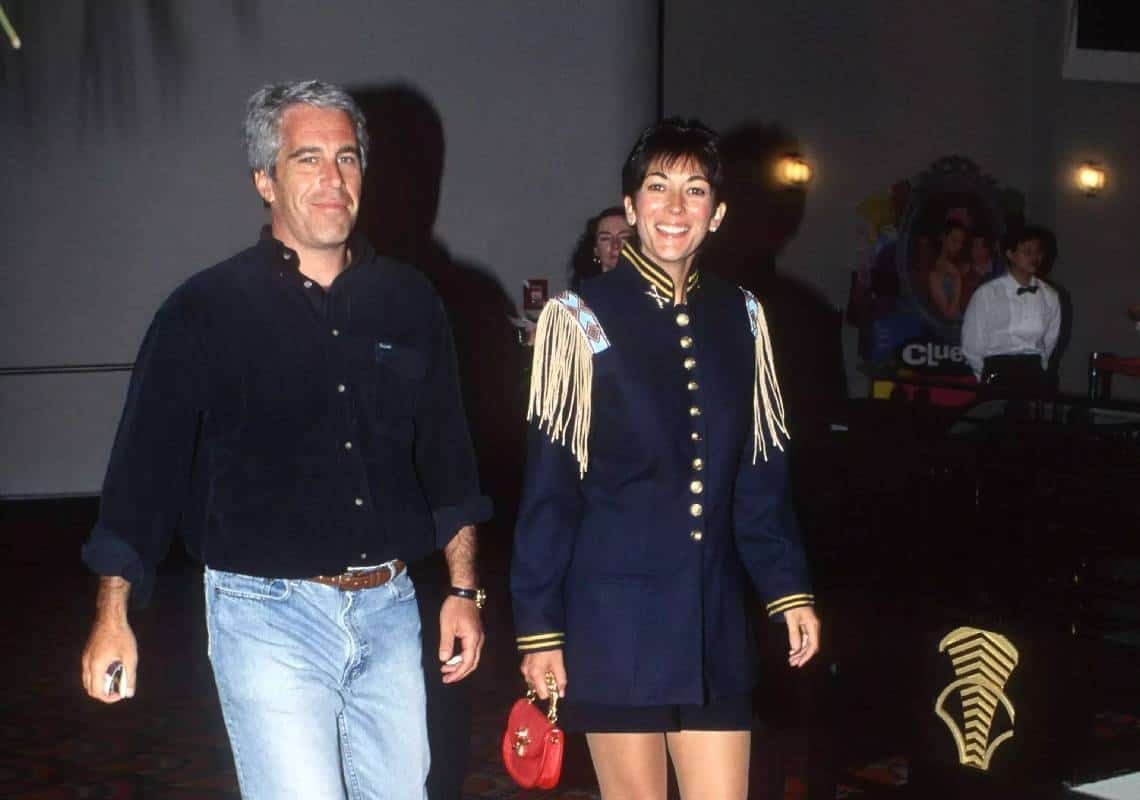 רגע לפני פתיחת המשפט: מכה נוספת ל"מאדאם של ג'פרי אפשטיין"