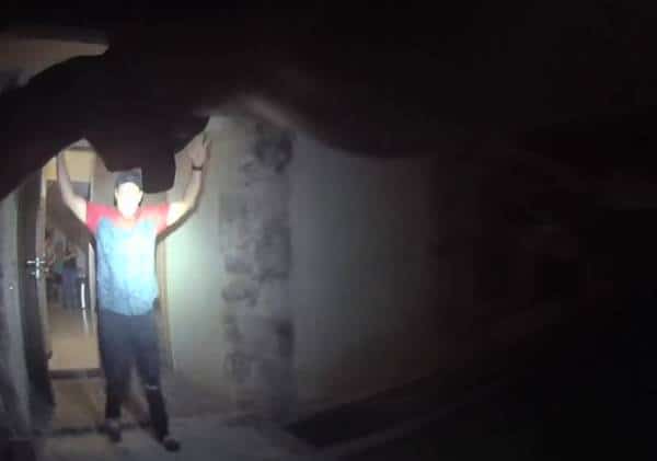 סרטון מצלמת הגוף חשף: שוטר בקליפורניה ירה למוות באדם לא חמוש