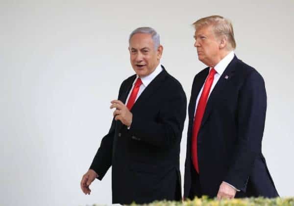 דעה: נתניהו החובבן יודע לעשות רק דבר אחד - לדקור בגב את הנשיא טראמפ - עכשיו לא יהיה לו איפה לכבס כביסה מלוכלכת