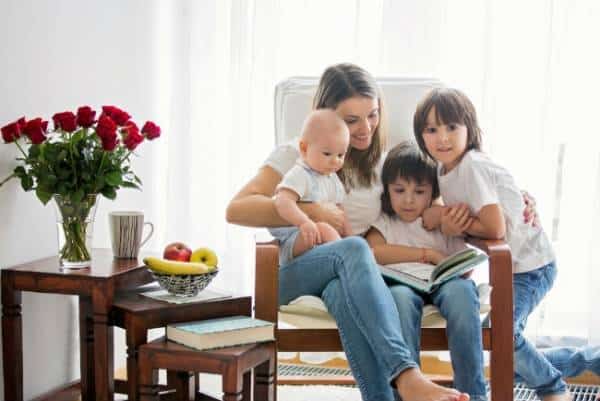 אימהות, יש לנו הפתעה בשבילכן: הולדת ילדים עשויה להאט את תהליך ההזדקנות שלכן