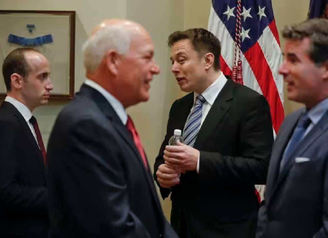 אילון מאסק תרם עשרות מיליונים למטרות הרפובליקניות הרבה לפני מה שהיה ידוע קודם לכן