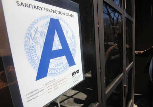 מקקים במטבח, חולדות במחסנים: אלו המסעדות בוואלי לוס אנג'לס שנסגרו בשל מפגעי תברואה