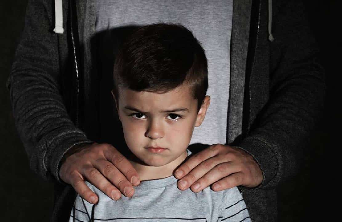 מזעזע: גרמניה הצביעה בעד אי-הפללה של מבצעי פשעים פדופילים