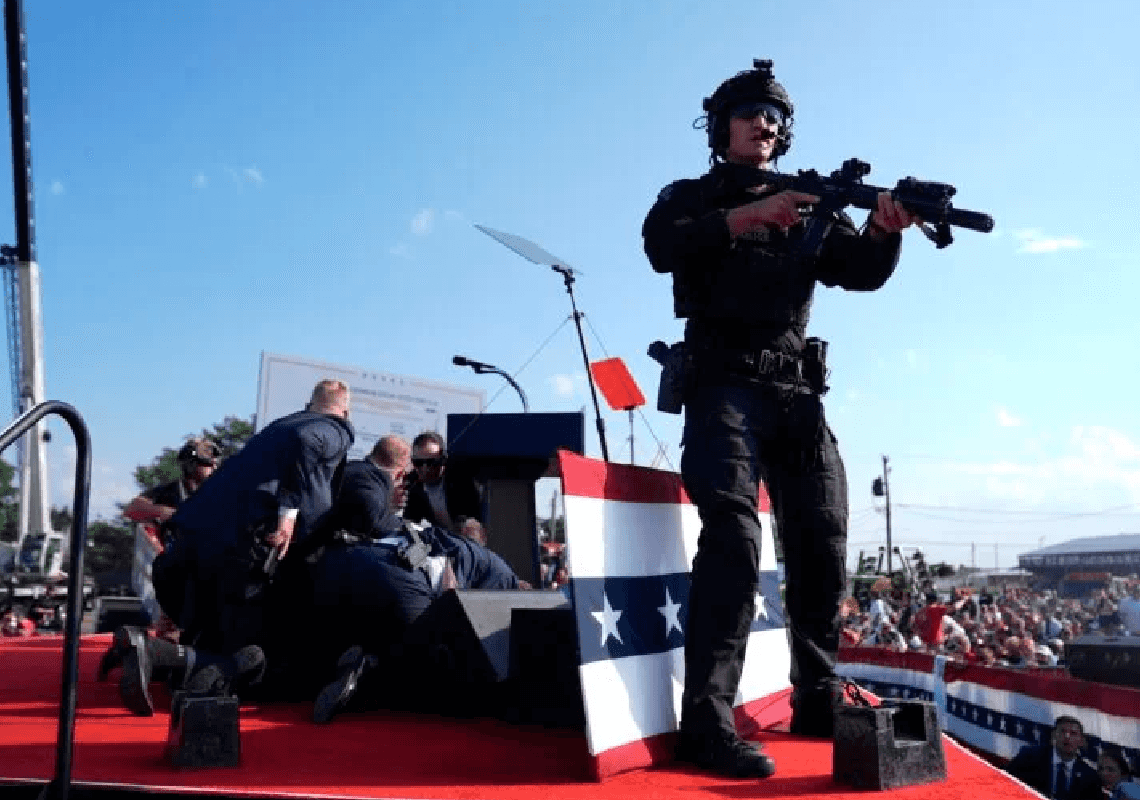 השירות החשאי מונע מחברי הקונגרס גישה לדו"ח האבטחה של טראמפ: "זה כיסוי תחת"