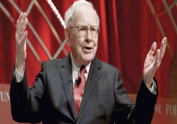 וורן באפט מוכר את אחזקותיו בחברות התעופה האמריקניות: ולמה זה מאד אמור להדאיג את הכיס שלכם 