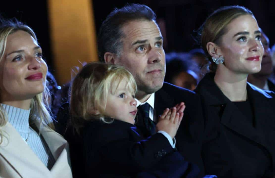 עולם קטן! איך בדיוק ‏בתו של האנטר ביידן התגוררה בבית הלבן דווקא בזמן שייצגה ממשלה זרה‏?